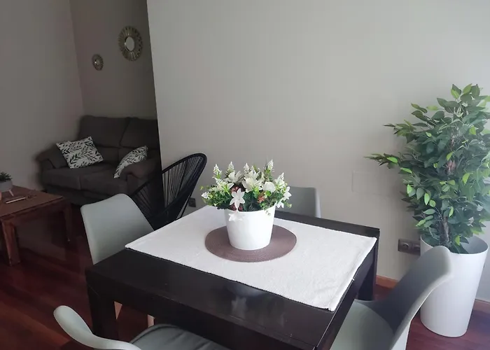 Grupo Arcanos Las Palmeras Daire Caldas De Reis